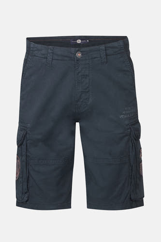 Shorts noirs de Petrol Industries avec poches cargo et fermetures éclair.