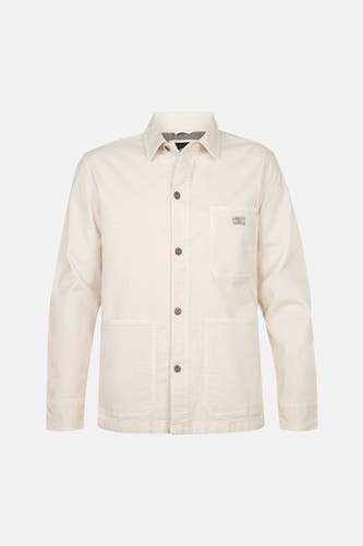 Chemise écru à longues manches de Petrol Industries® avec fermeture à boutons et poches brodées.
