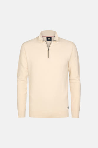 T-shirt écru avec col rond de Petrol Industries, avec une fermeture à glissière sur la moitié et une texture côtelée.