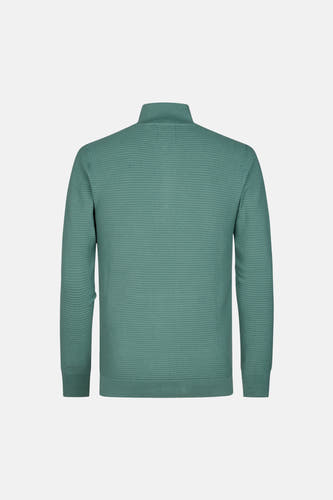 T-shirt vert avec col rond de Petrol Industries, avec une fine structure en côtes et des manches longues, vu sur l'arrière.