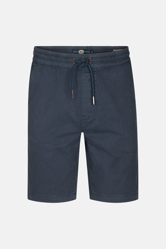 Blauwe short van Petrol Industries met trekkoord en zilverkleurige details.