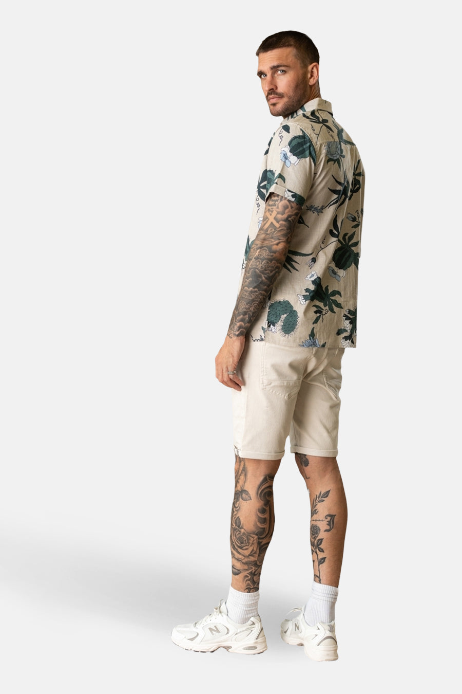 Multikleurig overhemd met korte mouwen van Petrol Industries®, met een bloemenprint.