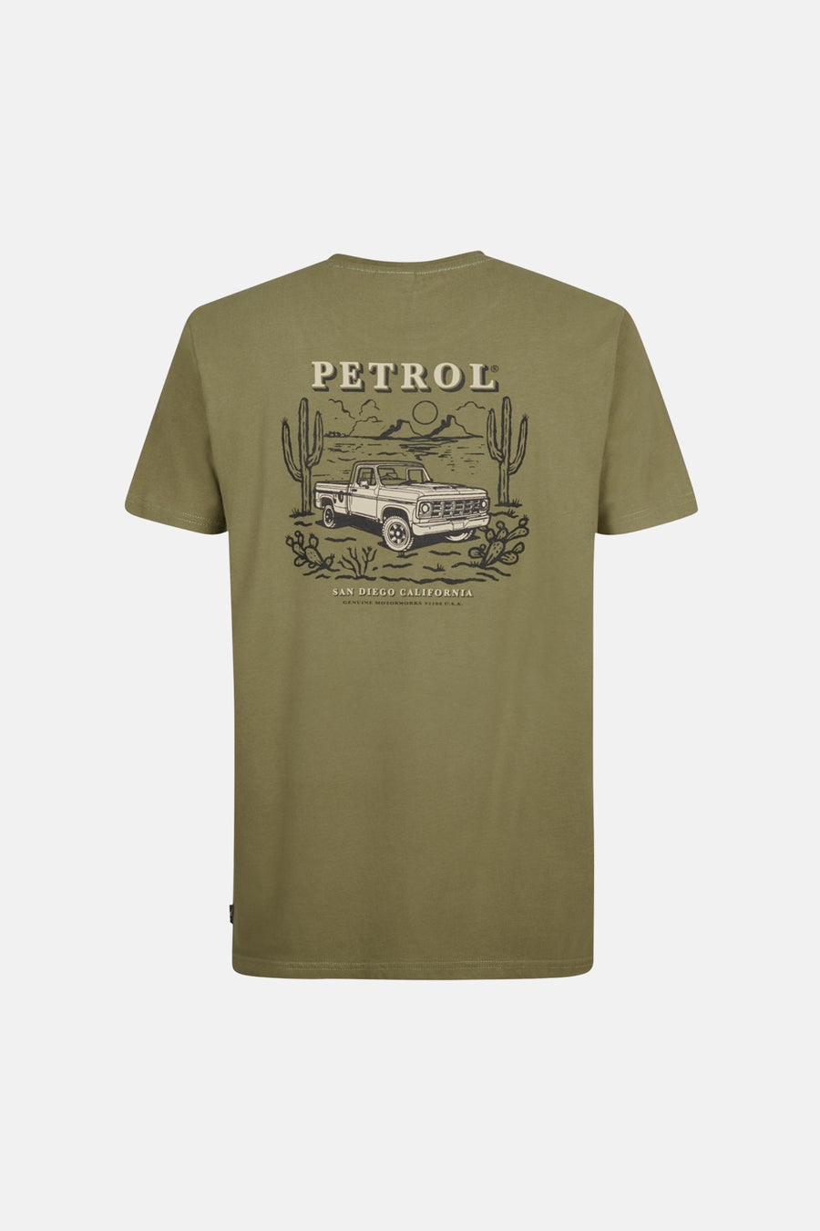 T-shirt vert avec manches courtes de Petrol Industries, avec une impression graphique d'un camion et de cactus.