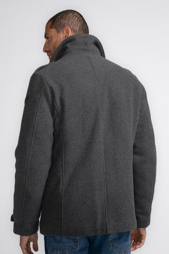 Veste grise de Petrol Industries® avec col montant et détails sur les épaules, vue de l'arrière.