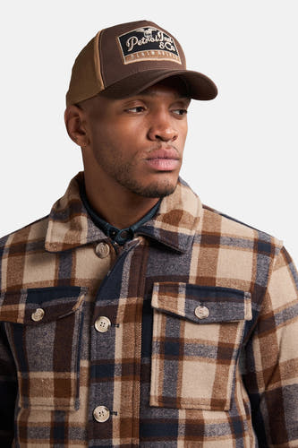 Veste courte multicolore de Petrol Industries, avec un motif de lunettes et des poches visibles.
