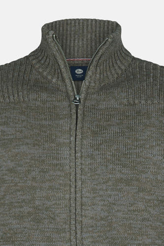 Veste verte de Petrol Industries, avec une fermeture éclair et un col haut rayé.