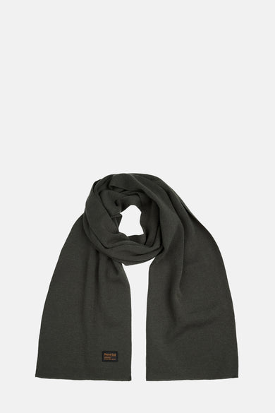 Manteau d'hiver vert de Petrol Industries avec une textureurée et un petit étiquette de marque.