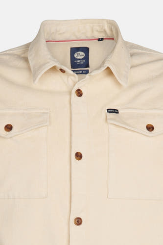 Chemise beige de Petrol Industries avec longues manches, détails en côtes et poches poitrine.