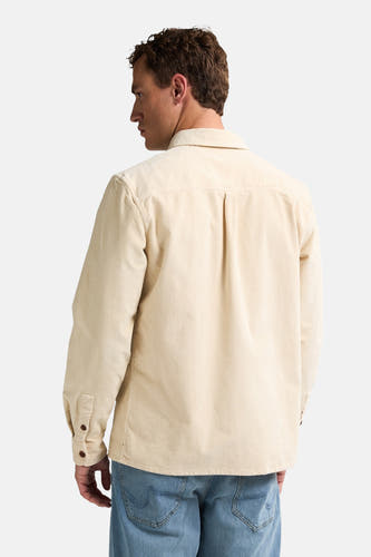 Chemise beige à manches longues de Petrol Industries, vue de derrière, avec texture corduroy.