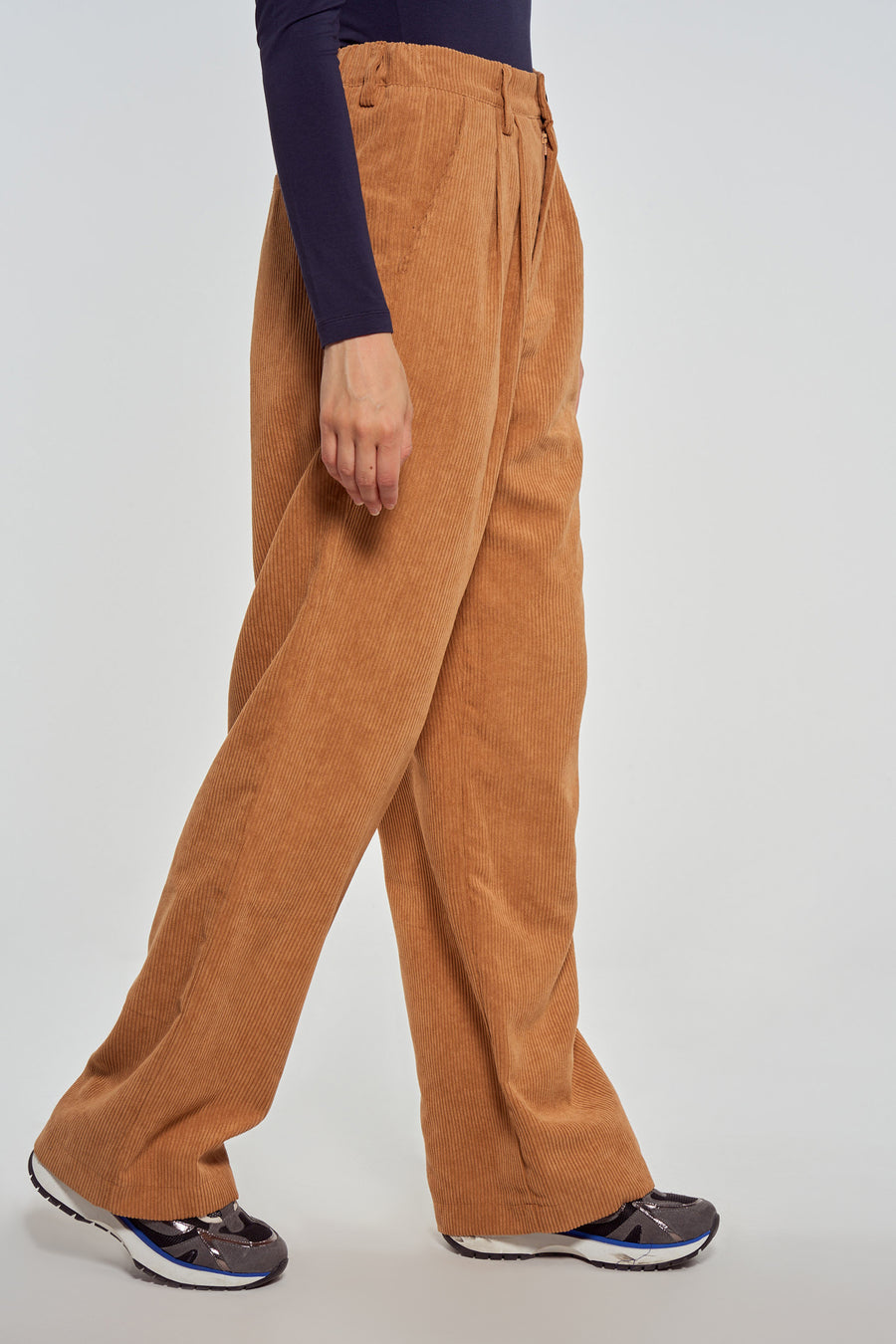 Pantalon color&eacute; - beige