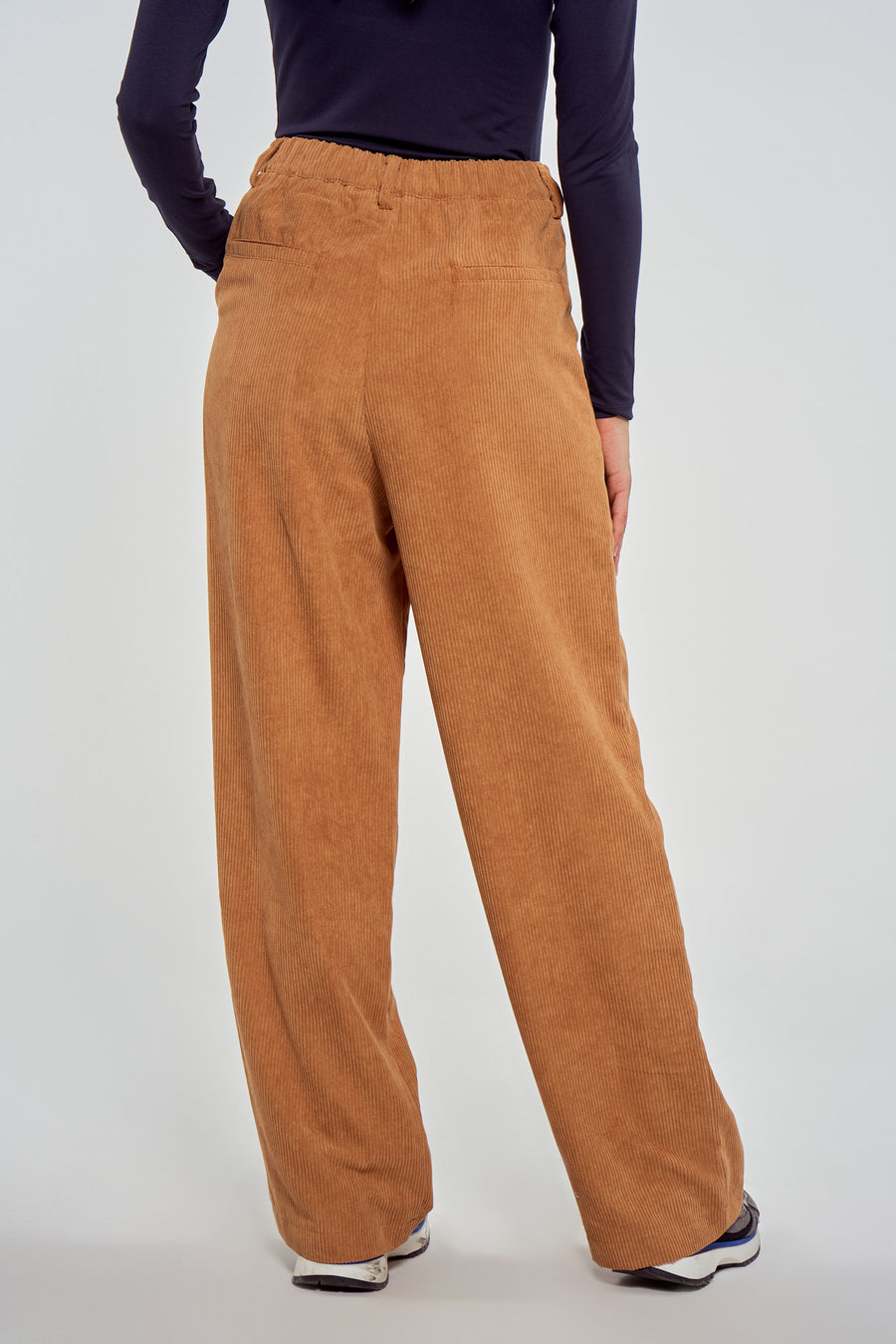 Pantalon color&eacute; - beige