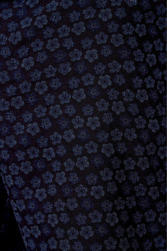 Shorts bleus de Le Fabuleux Marcel de Bruxelles, avec un fin motif floral et une texture subtile.