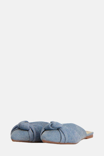Ballerines en denim bleu marine de Le Fabuleux Marcel de Bruxelles, avec un nœud décoratif.