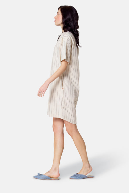 Robe à manches courtes - Beige