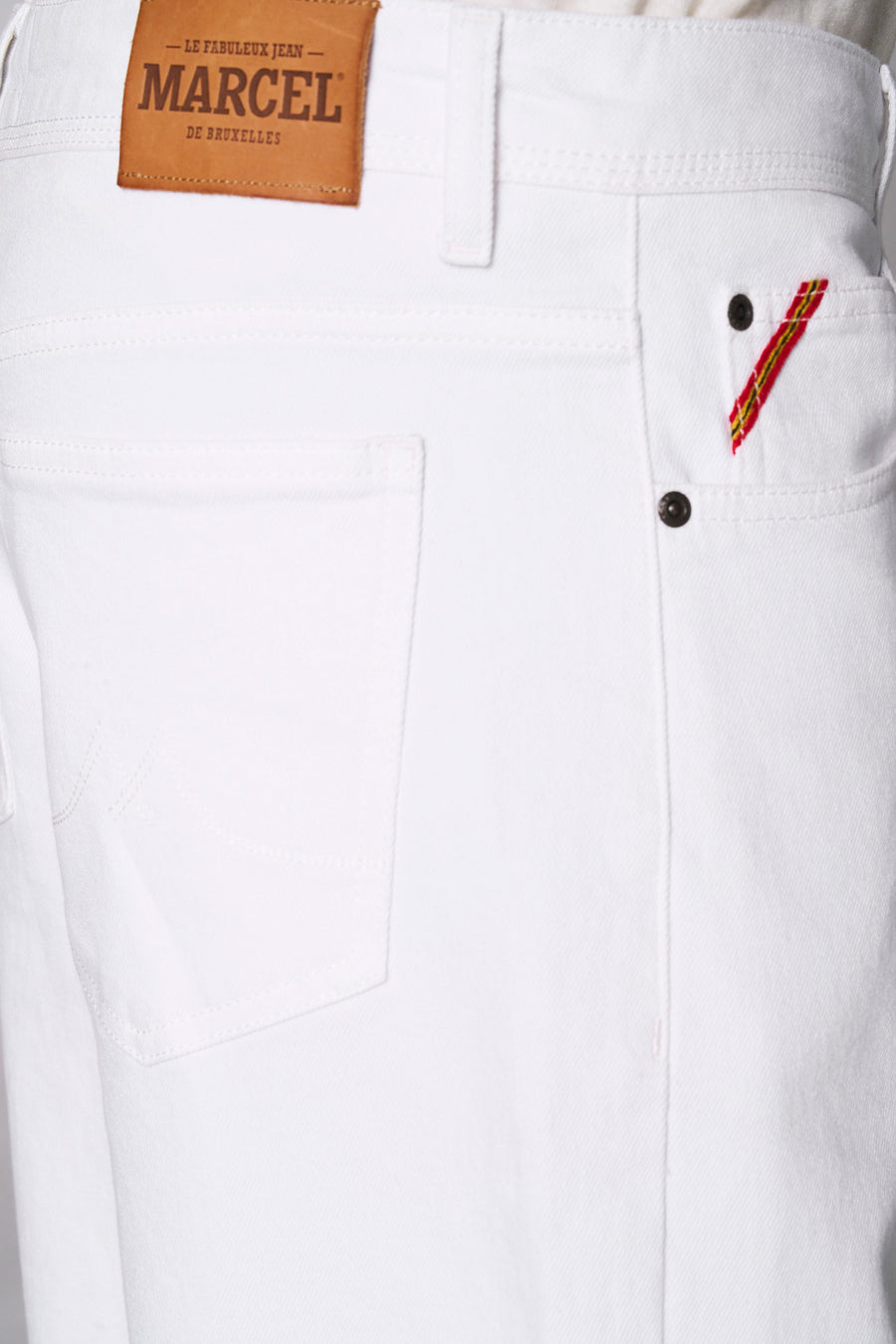 Jeans straight off white denim - Le Fabuleux Marcel de Bruxelles - Le Fabuleux Marcel de Bruxelles
