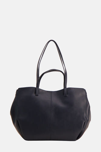 Sac à main bleu de Le Fabuleux Marcel de Bruxelles, avec des anses d'épaules longues.