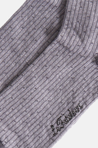 Chaussettes grises de Le Fabuleux Marcel de Bruxelles, avec structure en côtes et un logo brodé.