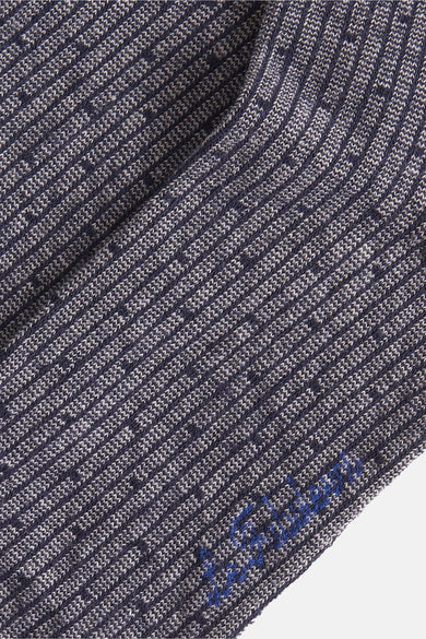 Chaussettes bleues de Le Fabuleux Marcel de Bruxelles, avec un motif rayé subtil et un petit logo.