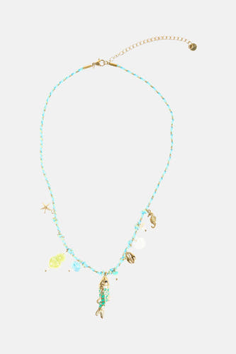Collier court multicolore de Le Fabuleux Marcel de Bruxelles, avec des breloques en forme de poisson, d'étoile de mer et de coquillages.