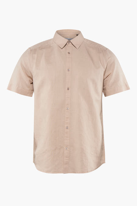 Chemise beige de MEXX, à manches courtes et avec col boutonné.