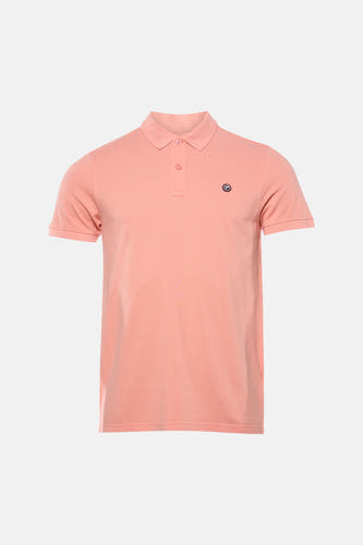 Polo rose à manches courtes de Petrol Industries®, avec logo sur la poitrine, à combiner avec un jean et des chaussures.