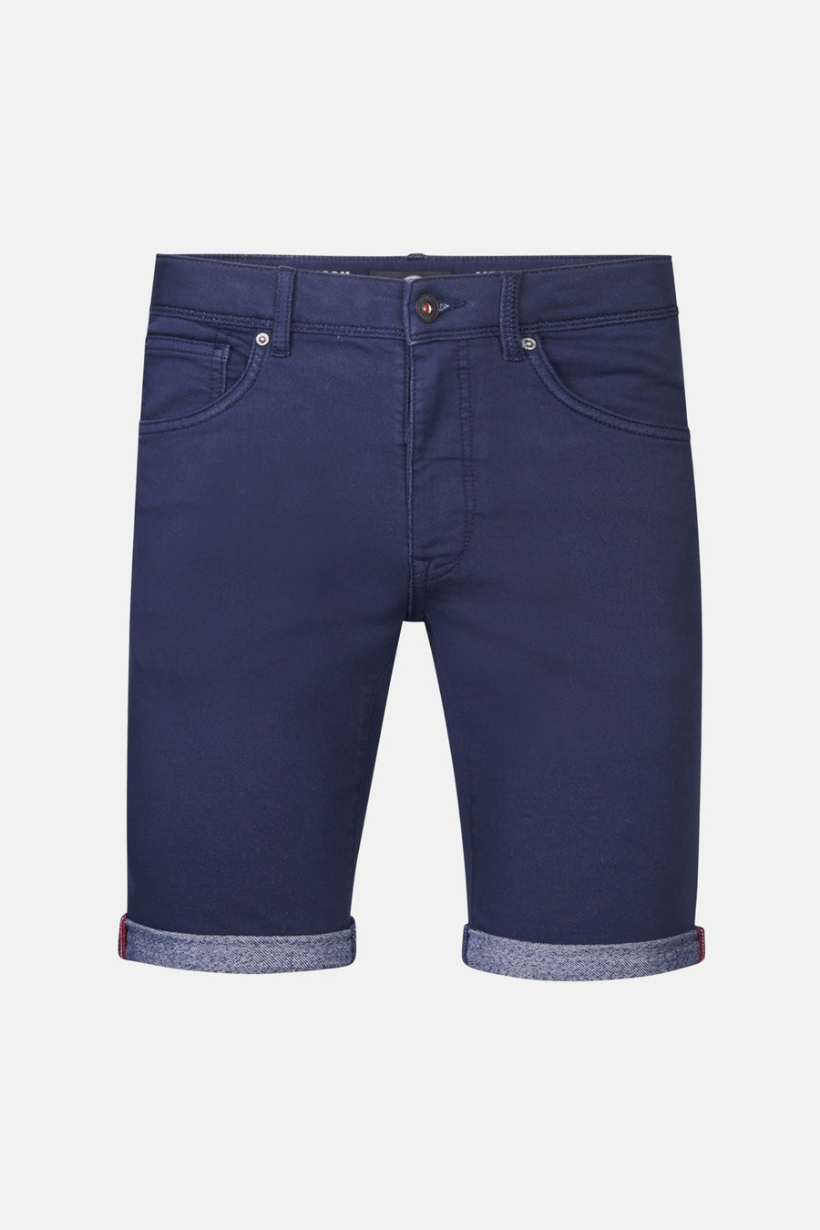 Short bleu marine de Petrol Industries avec des poches de pantalon rabattues et des poches à fermeture éclair.