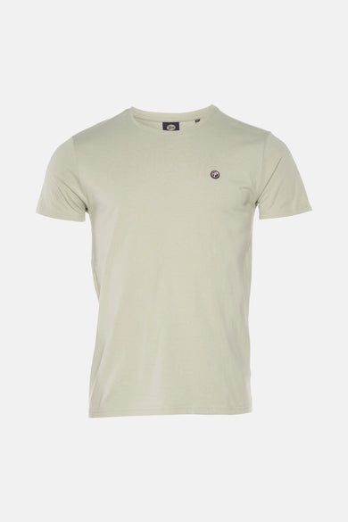 T-shirt vert de Petrol Industries, avec une encolure ronde et des manches courtes.