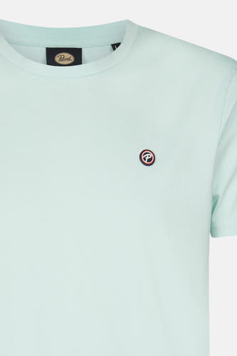 T-shirt vert à manches courtes de Petrol Industries®, avec petit logo sur la poitrine.