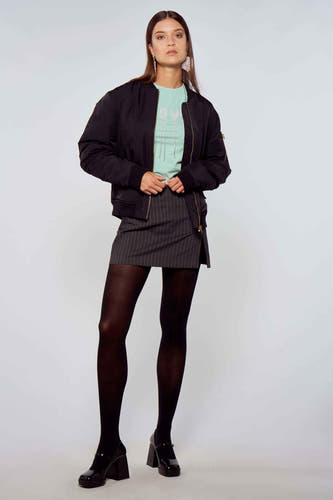 Rok - gris