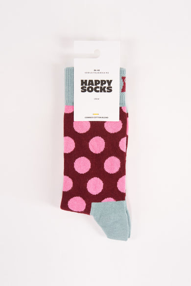 Chaussettes rouges à carreaux de Happy Socks, avec des accents bleu clair sur les bords et les orteils.