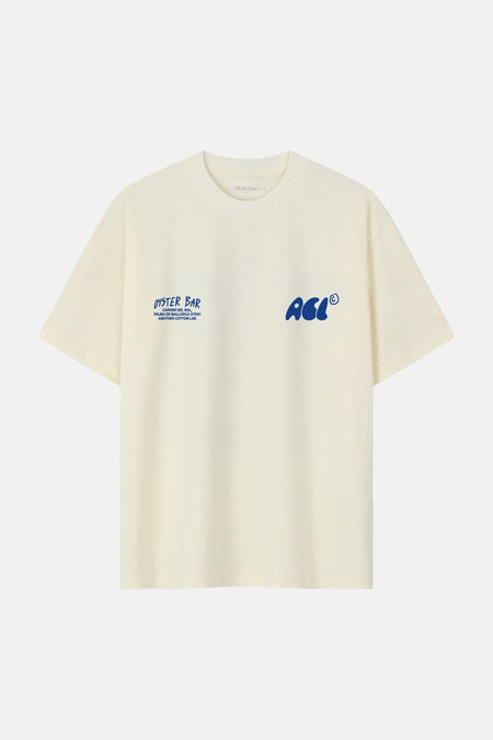 Gele korte mouw t-shirt van Another Cotton Lab met blauwe Oyster Bar en ACL logo print, voorzijde weergave