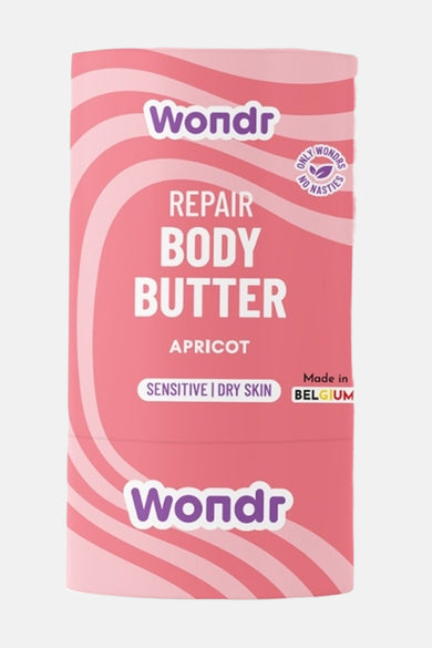 Beurre corporel rose pour la peau sensible et sèche de Wondr, avec des lignes ondulées décoratives.