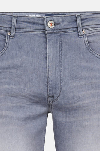 Jean slim fit gris clair de Petrol Industries avec détail de bouton et poches.