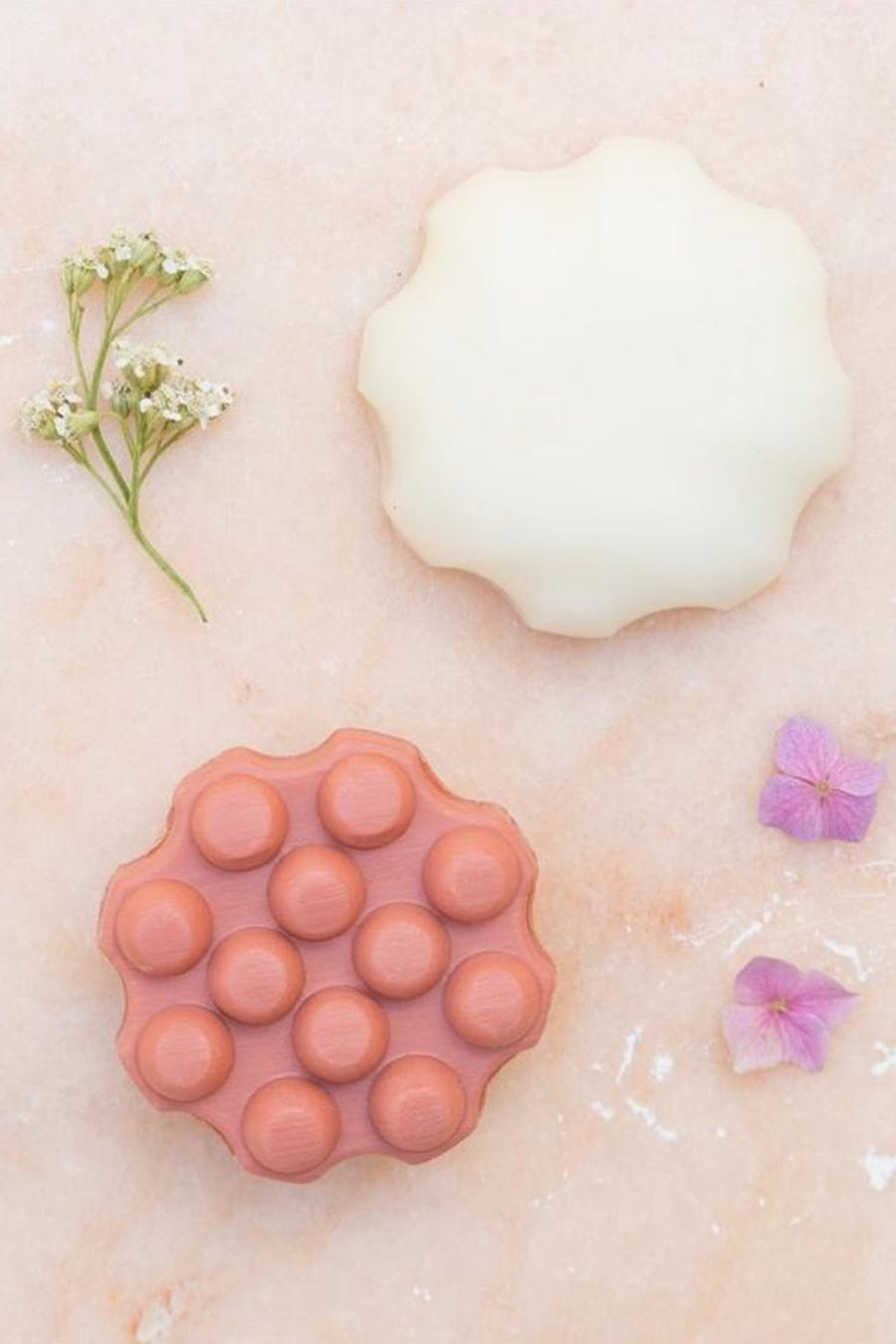 Shampoo bar de couleur couleurur mel mel mel WONON CARE,, détails des fleurs pour la coiffure.