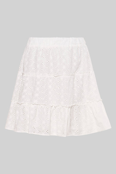 Robe courte blanche de HAILYS, avec broderie anglaise et ruches.