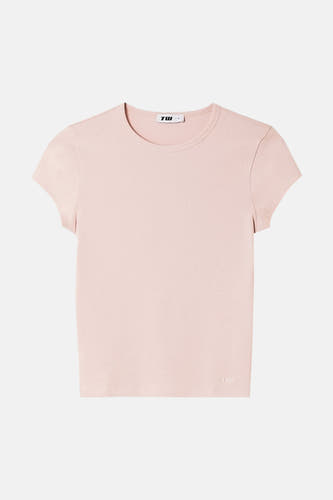 T-shirt rose à manches courtes et col rond de TALLY WEIJL avec un discret logo 'TW' en bas à gauche.