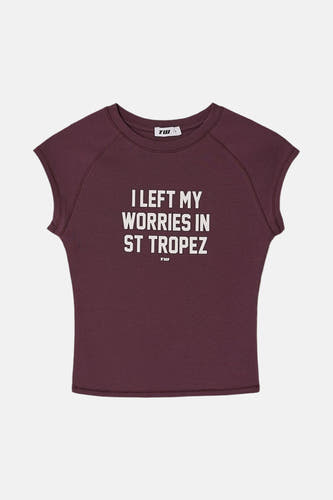 Paarse korte mouwen t-shirt van TALLY WEIJL met witte tekstprint en raglanmouwen, front view