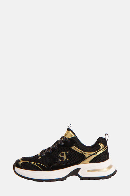 Zwarte en gouden sneaker.