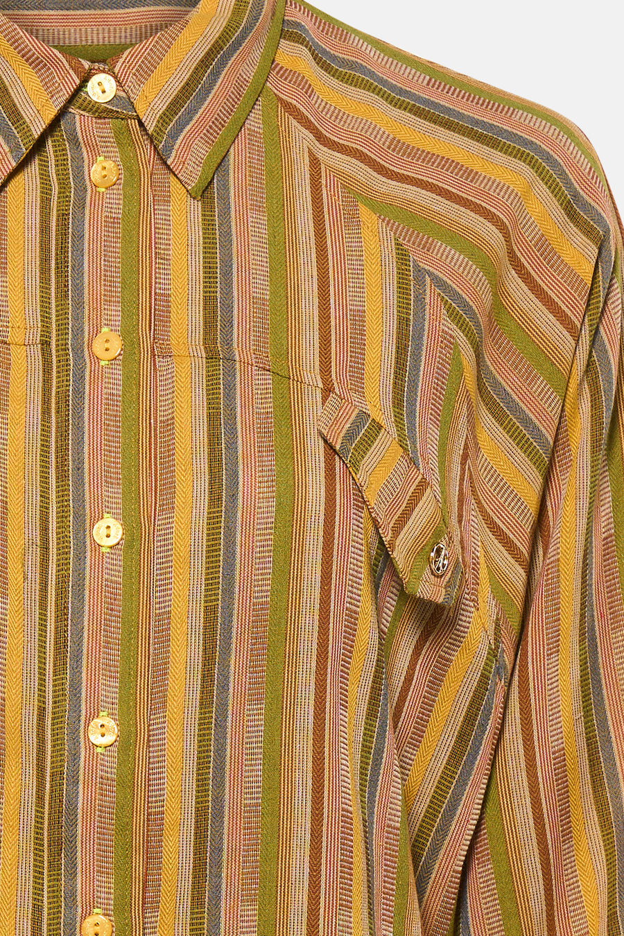 Chemise multicolore ADORE, avec un motif rayé et une poche poitrine à détail bouton.