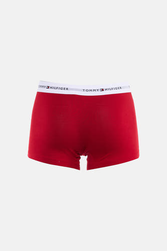 Rode boxershort van TOMMY JEANS met een witte tailleband met logo.