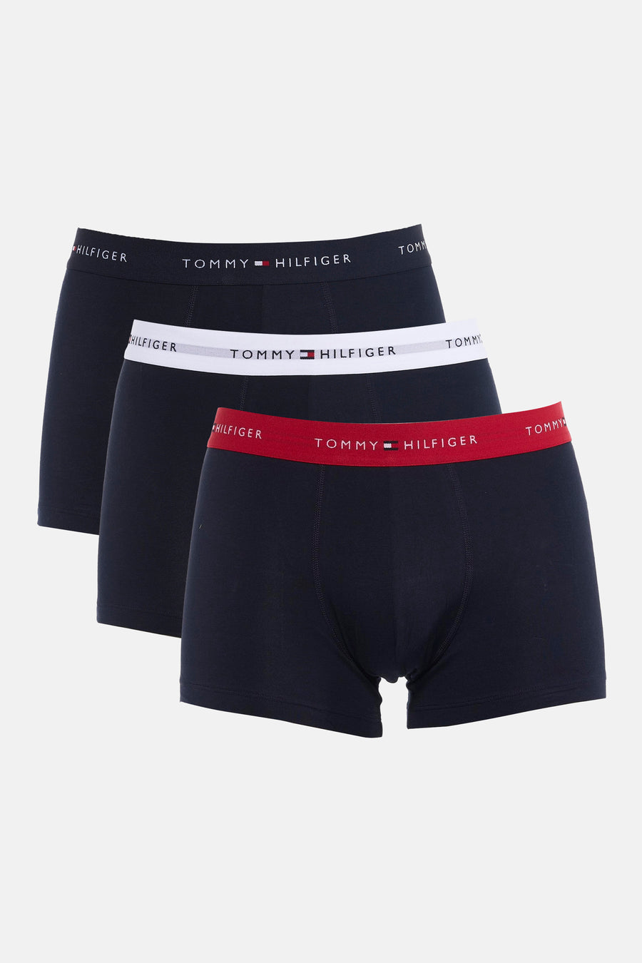 Boxer short bleu foncé de Tommy Jeans avec une ceinture rouge avec logo de la marque.