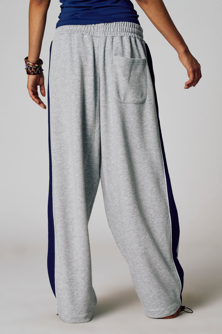 Jogging - gris - Unwind