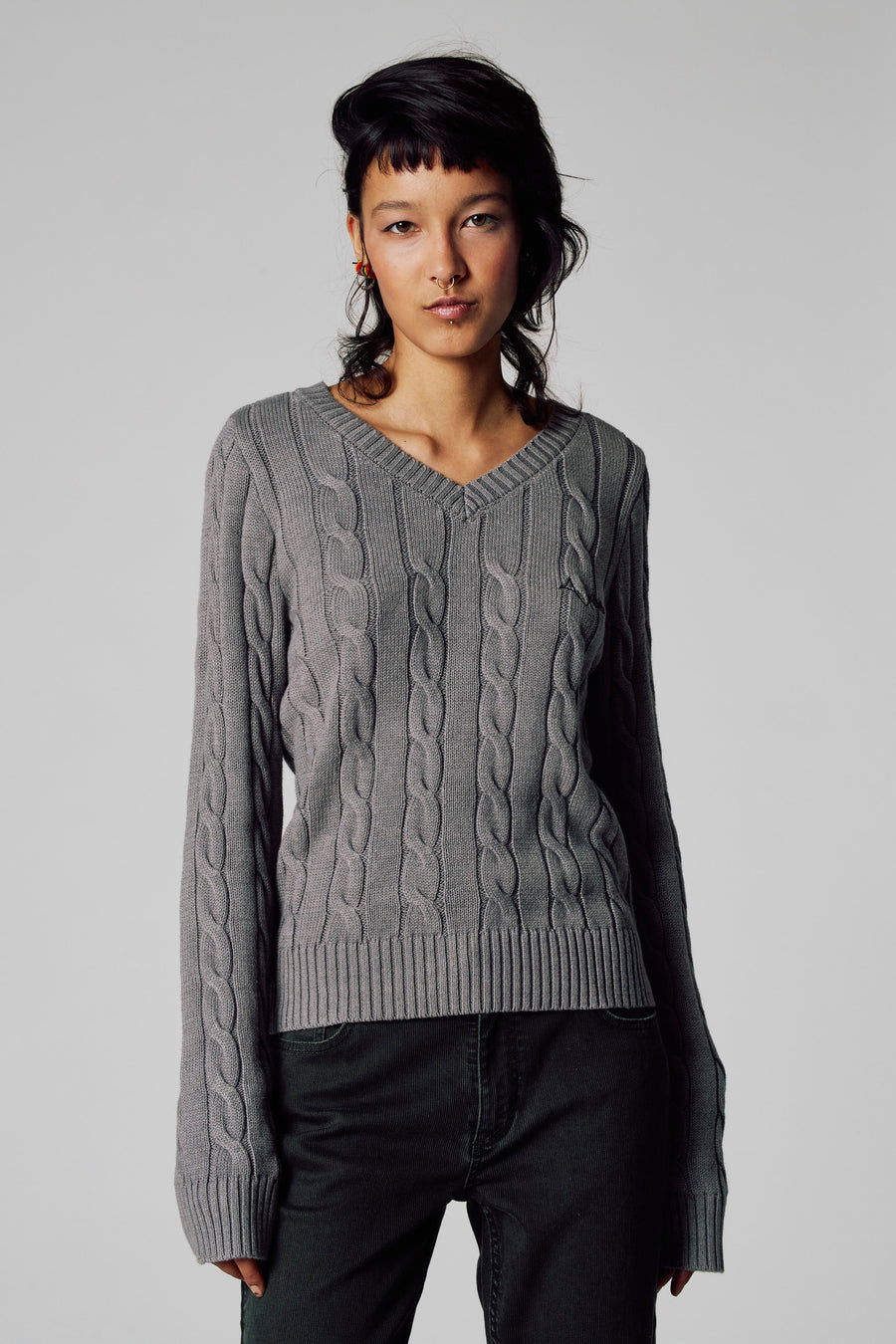 Pull à col en V - gris - Unwind