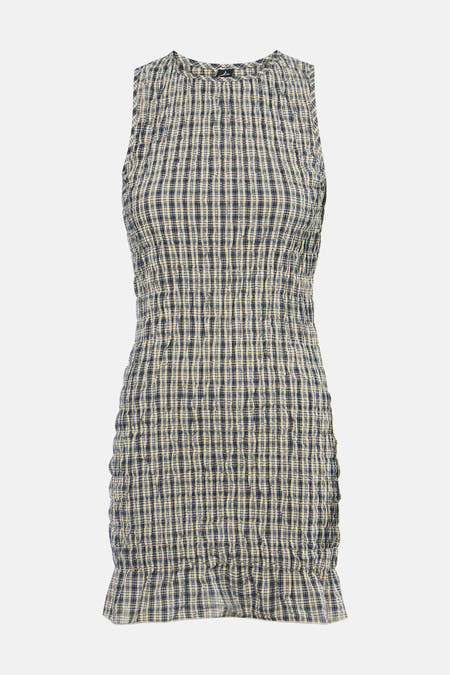 Robe sans manches bleue d'Unwind, avec un imprimé à carreaux et une texture froissée.
