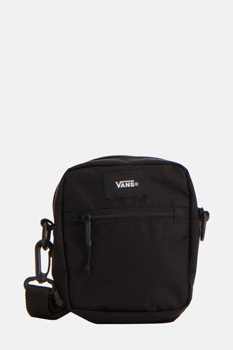 Sac à dos noir de Vans, avec fermeture éclair et sangle d'épaule ajustable.