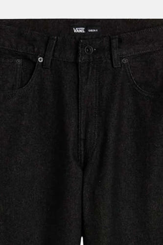Jean noir droit en denim de VANS "OFF THE WALL", avec des poches classiques.