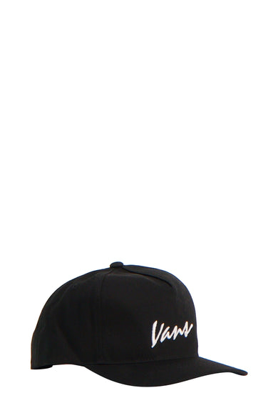 Chapeau noir de Vans, avec logo brodé sur l'avant.