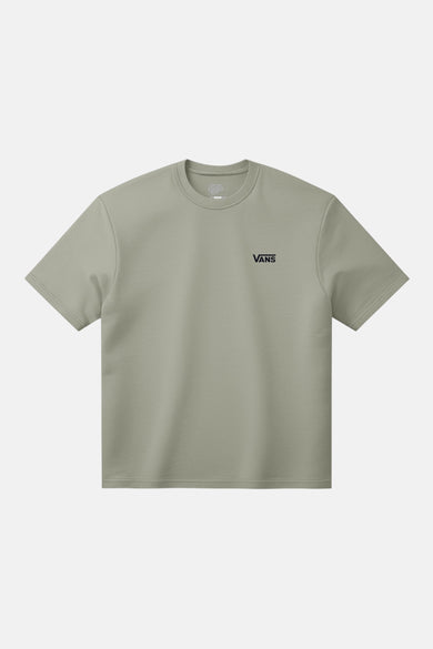 T-shirt vert à manches courtes de VANS, avec petit logo noir sur la poitrine.