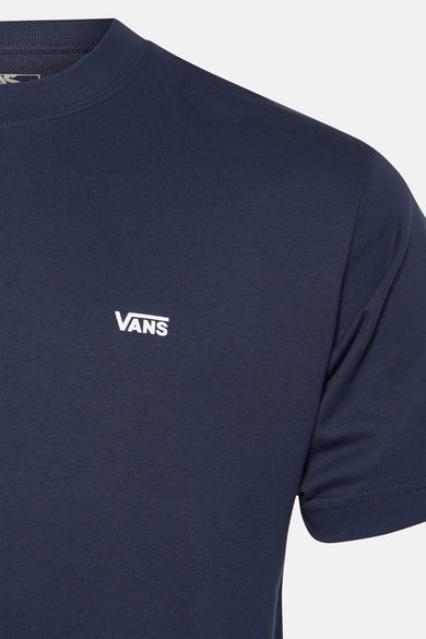 T-shirt bleu à manches courtes de Vans, avec un petit logo sur la poitrine.