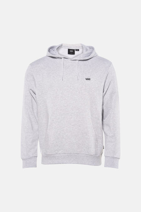 Sweat à capuche gris VANS "OFF THE WALL", avec un petit logo sur la poitrine, combiné avec un jean bleu déchiré et des baskets grises.